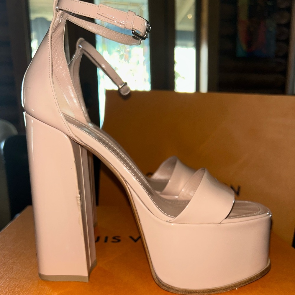 Louis Vuitton Fame Platform